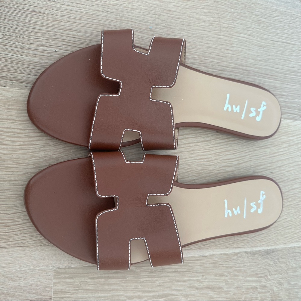 NIB French Sole FSNY Alibi sandals in cognac size 9 orig $150